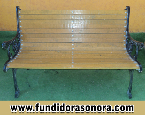 Fundidora Sonora - Banca rectangular con madera
