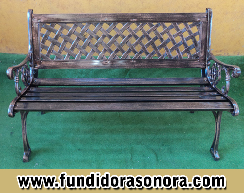 Fundidora Sonora - Banca rectangular con respaldo trenzado